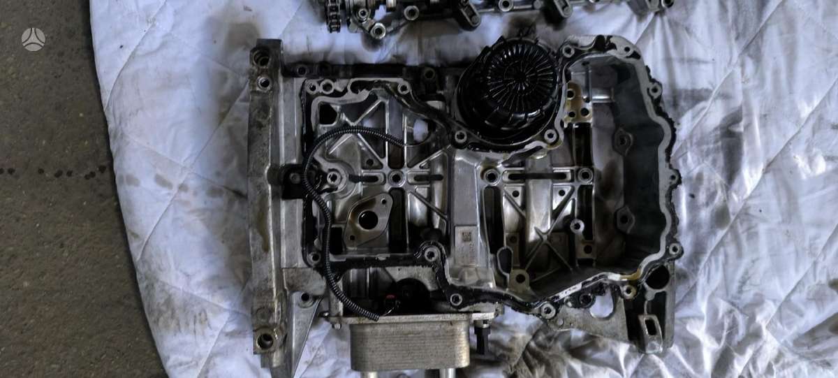 Opel Insignia engine parts
