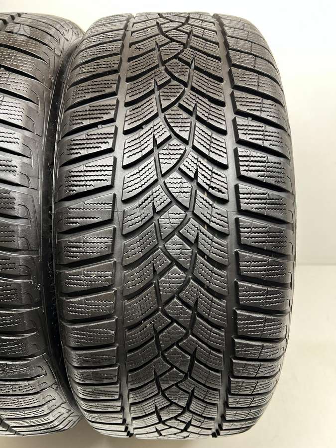 Goodyear UltraGripPerfomance +, winter 245/45 R19