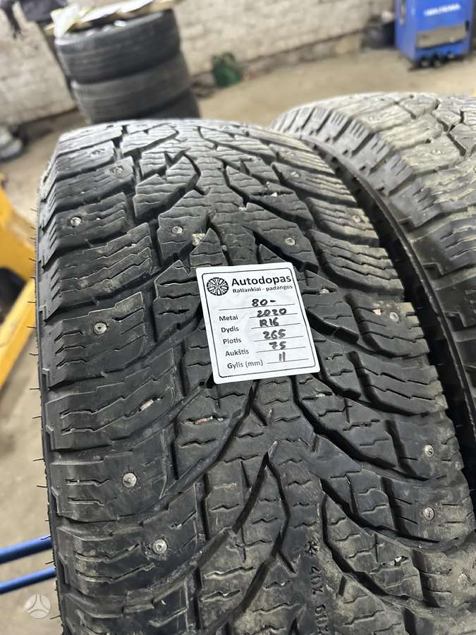 Nokian, žieminės 265/75 R16