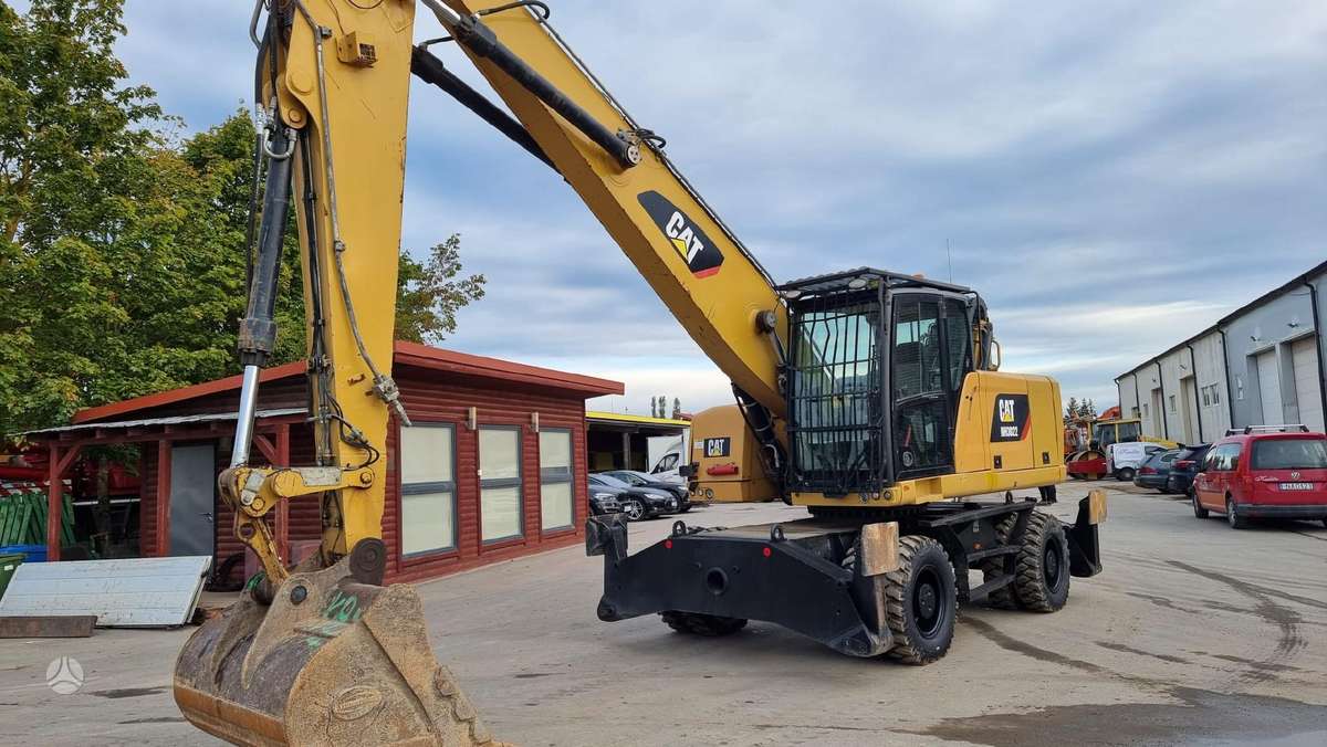 Caterpillar MH 3022, ekskavatoriai