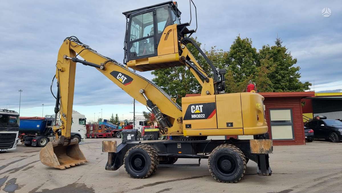 Caterpillar MH 3022, ekskavatori