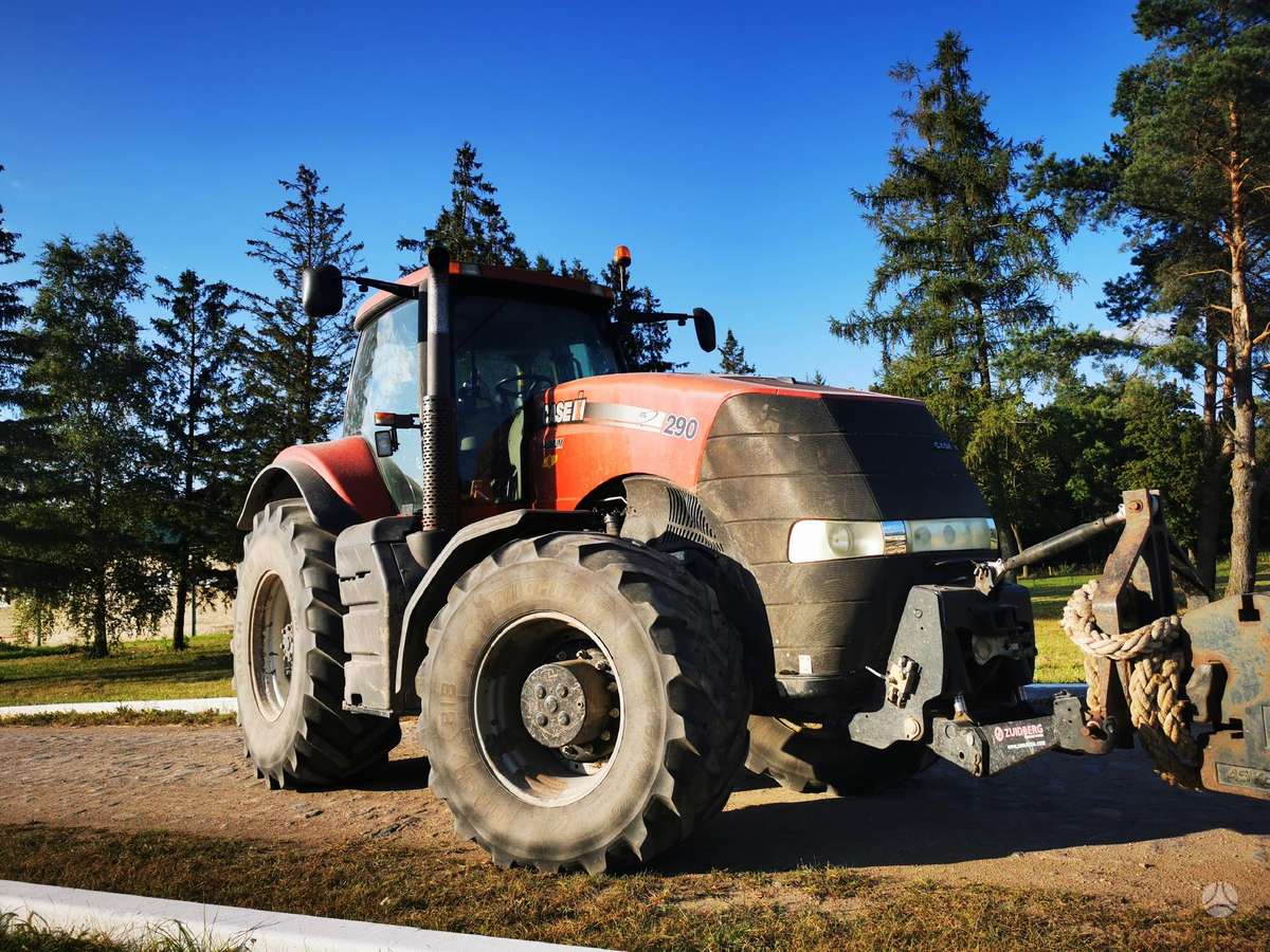 Case Magnum 290, traktoriai