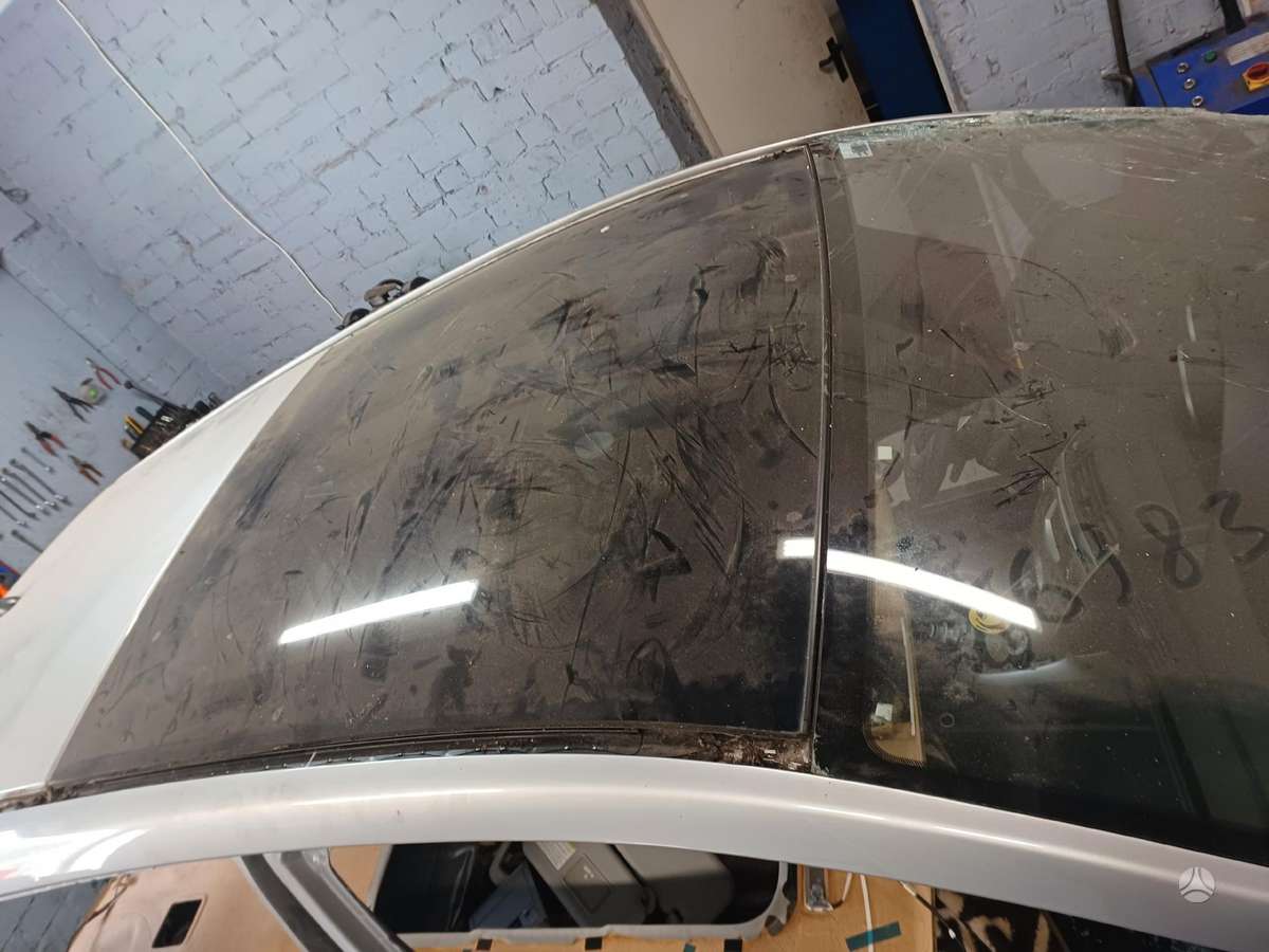 Toyota Verso детали кузова