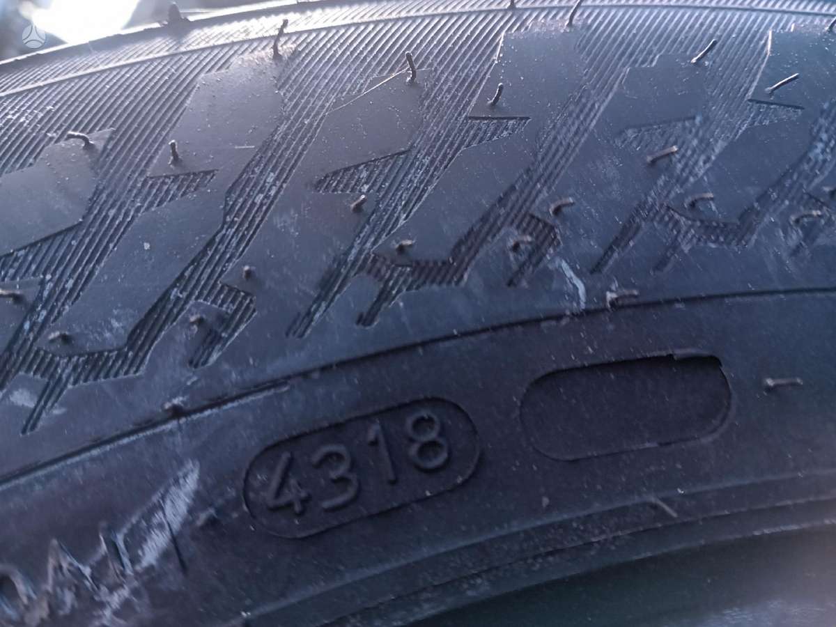 Nokian, winter 215/60 R16