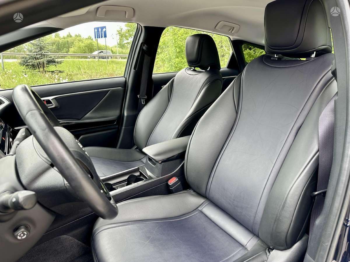 Toyota Mirai - 11