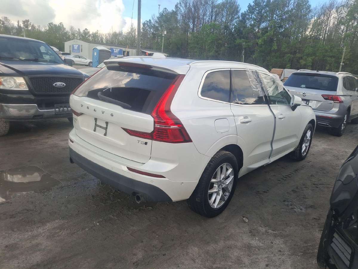 Volvo XC60 по частям