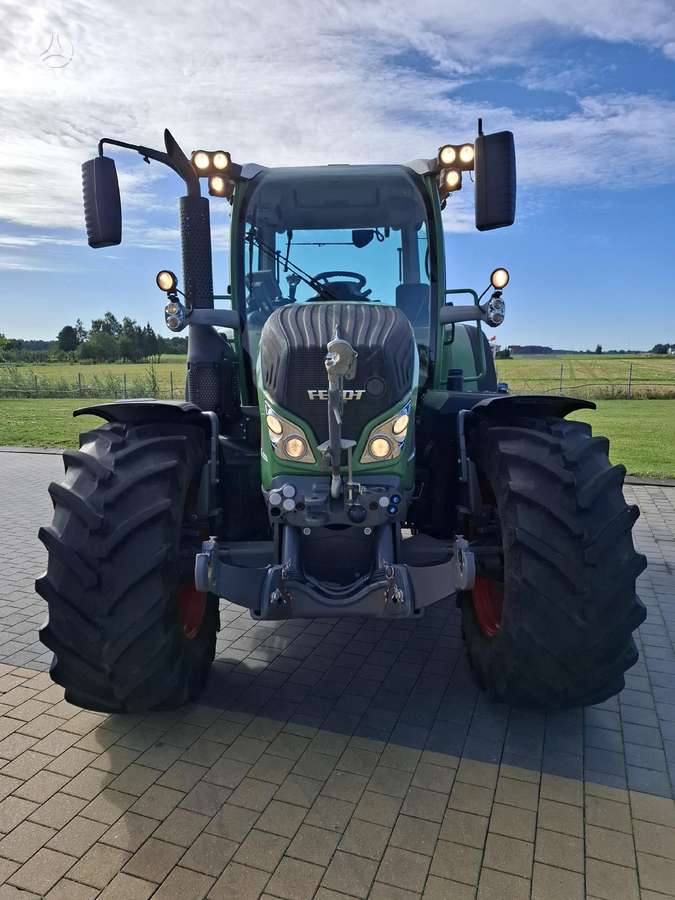Fendt 516 Vario, traktoriai