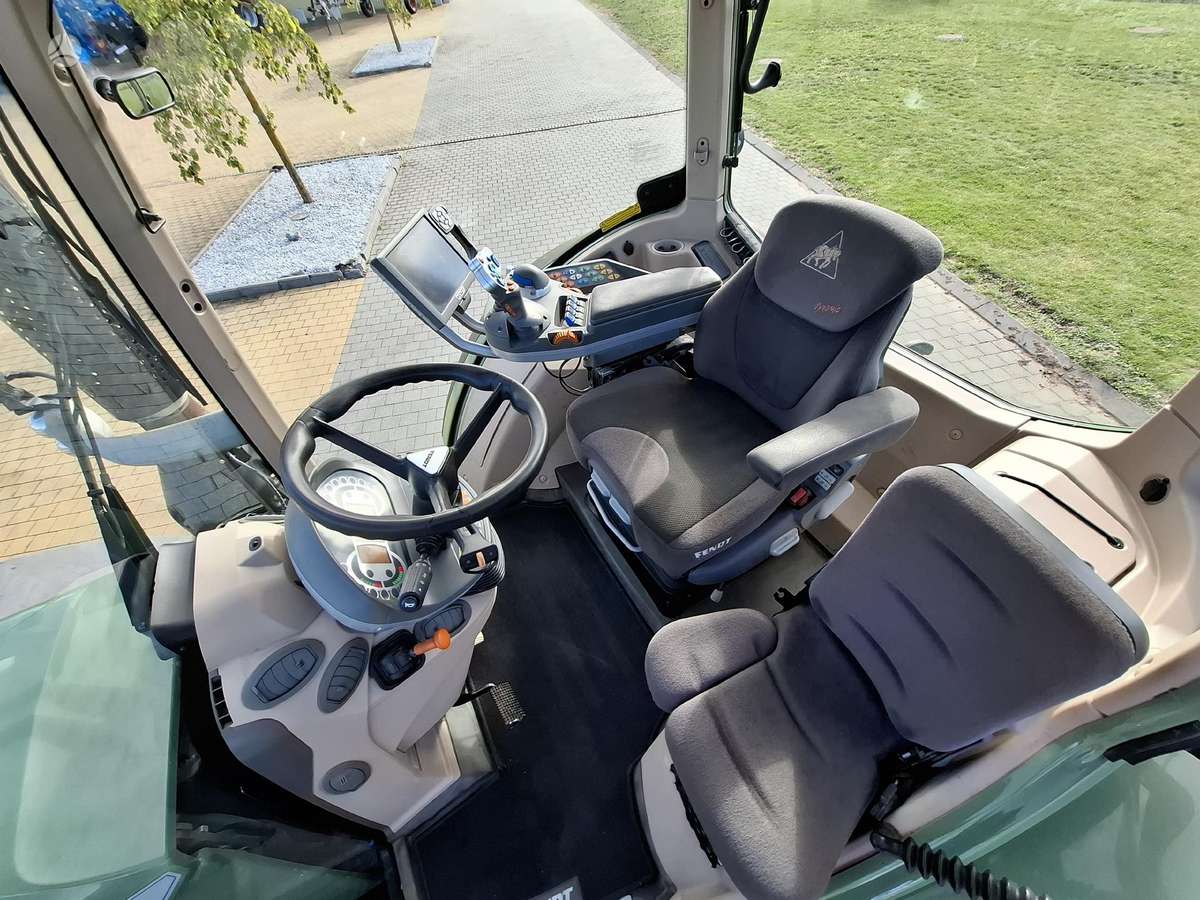 Fendt 516 Vario, tractors