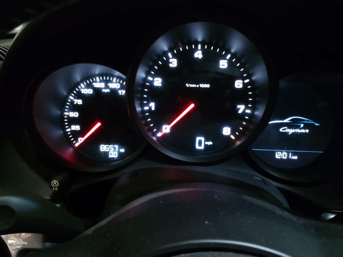 Porsche 718 dalimis. 12 000 km