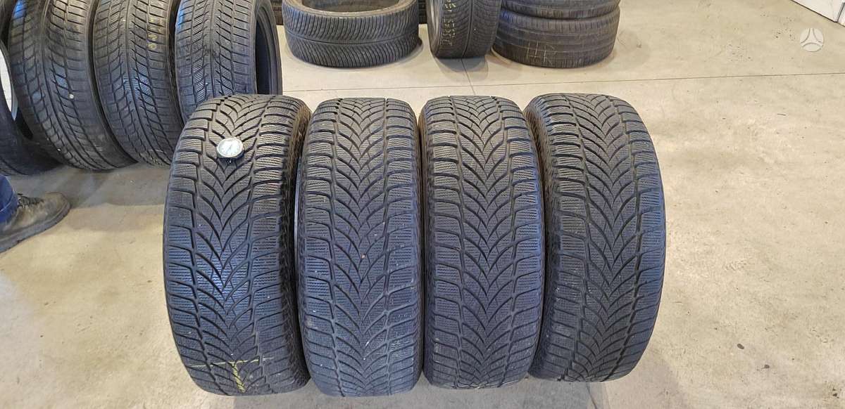 Goodyear Ultragrip ice 2, winter 235/55 R18