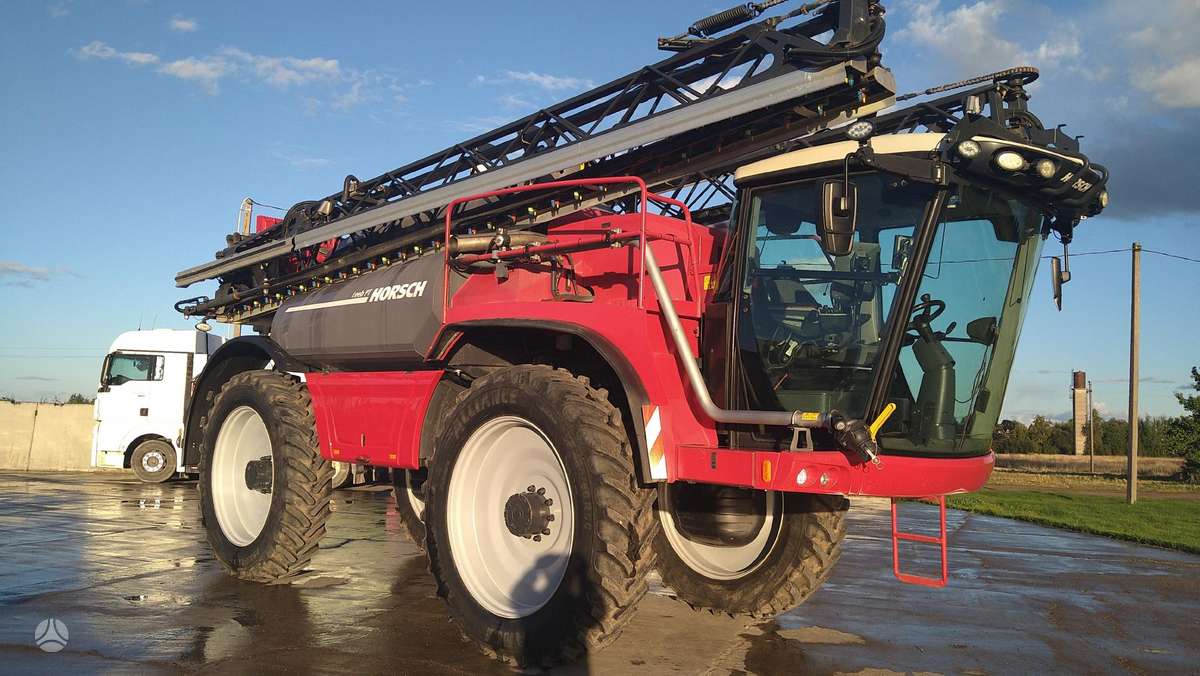 Horsch LEEB 8 285 PT, самоходные разбрызгиватели