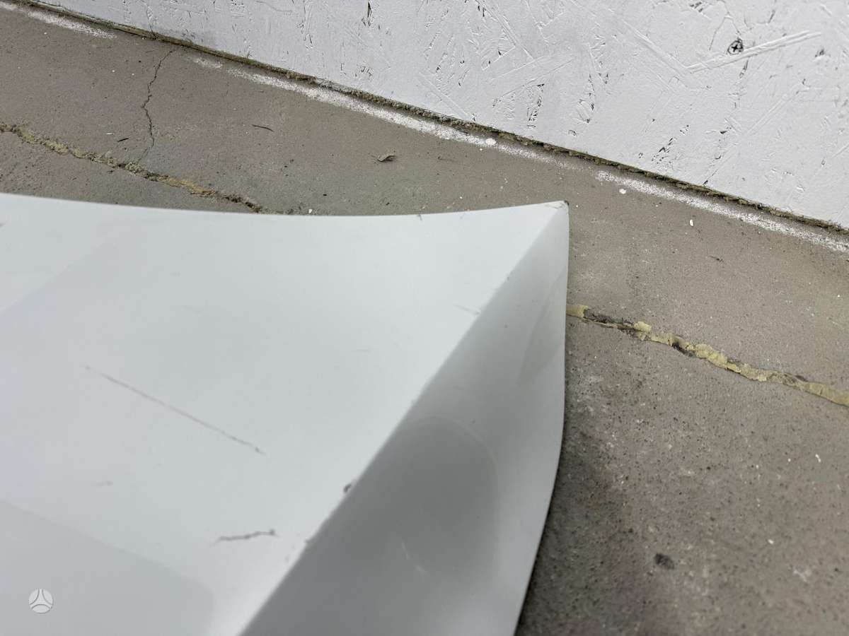 Volkswagen Tiguan hood (front, rear)