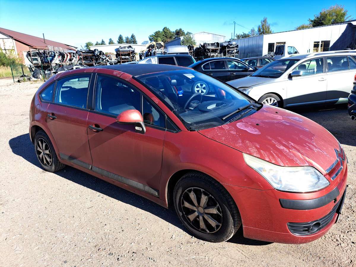 Citroen C4 Katik pradėta ardyti