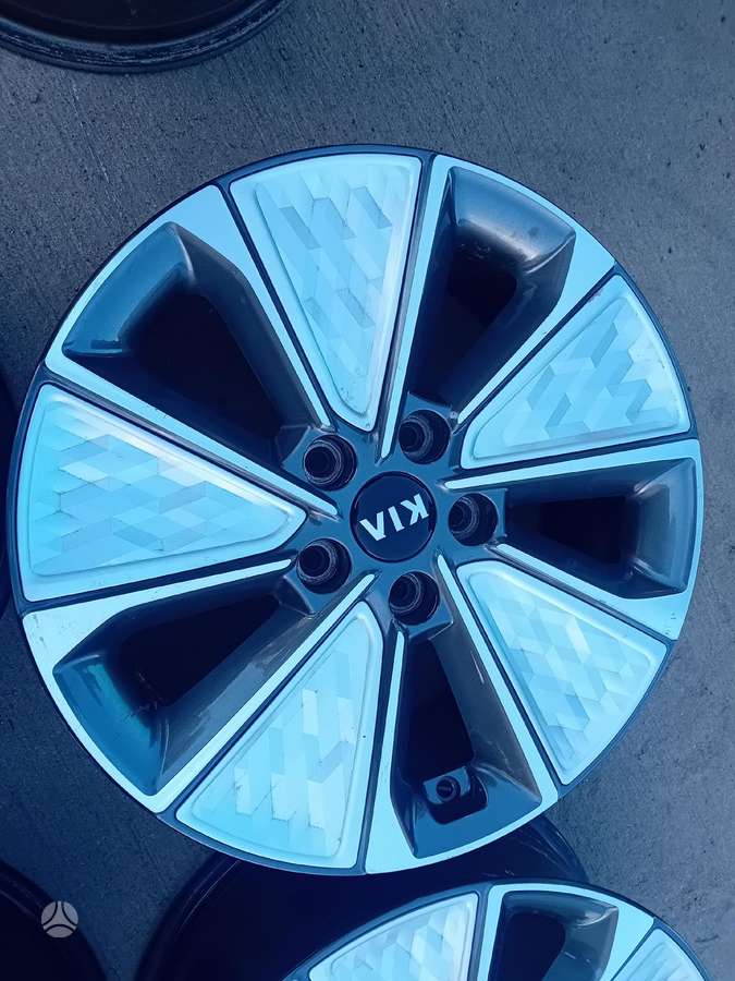 KIA, lengvojo lydinio, R17