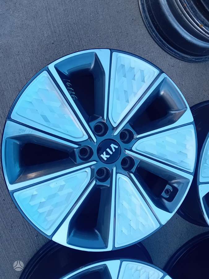 KIA, lengvojo lydinio, R17