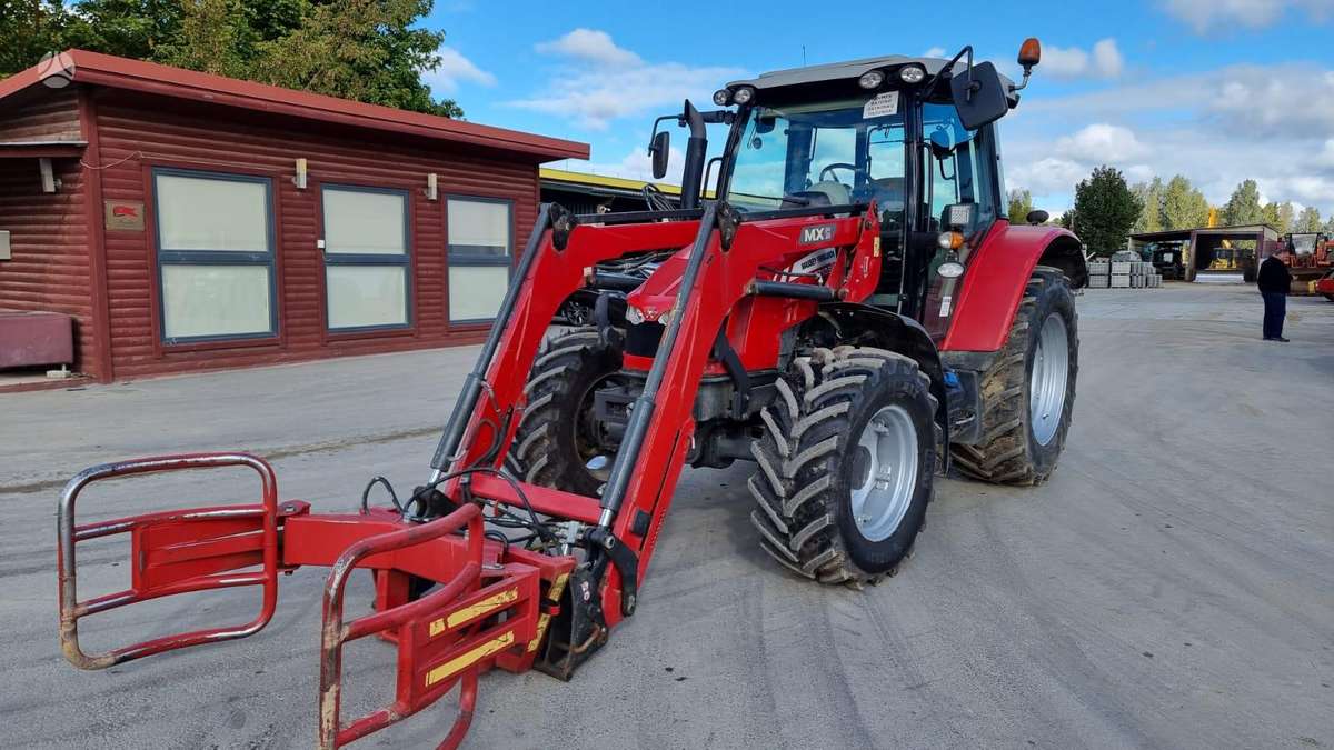Massey Ferguson 5710, тракторы