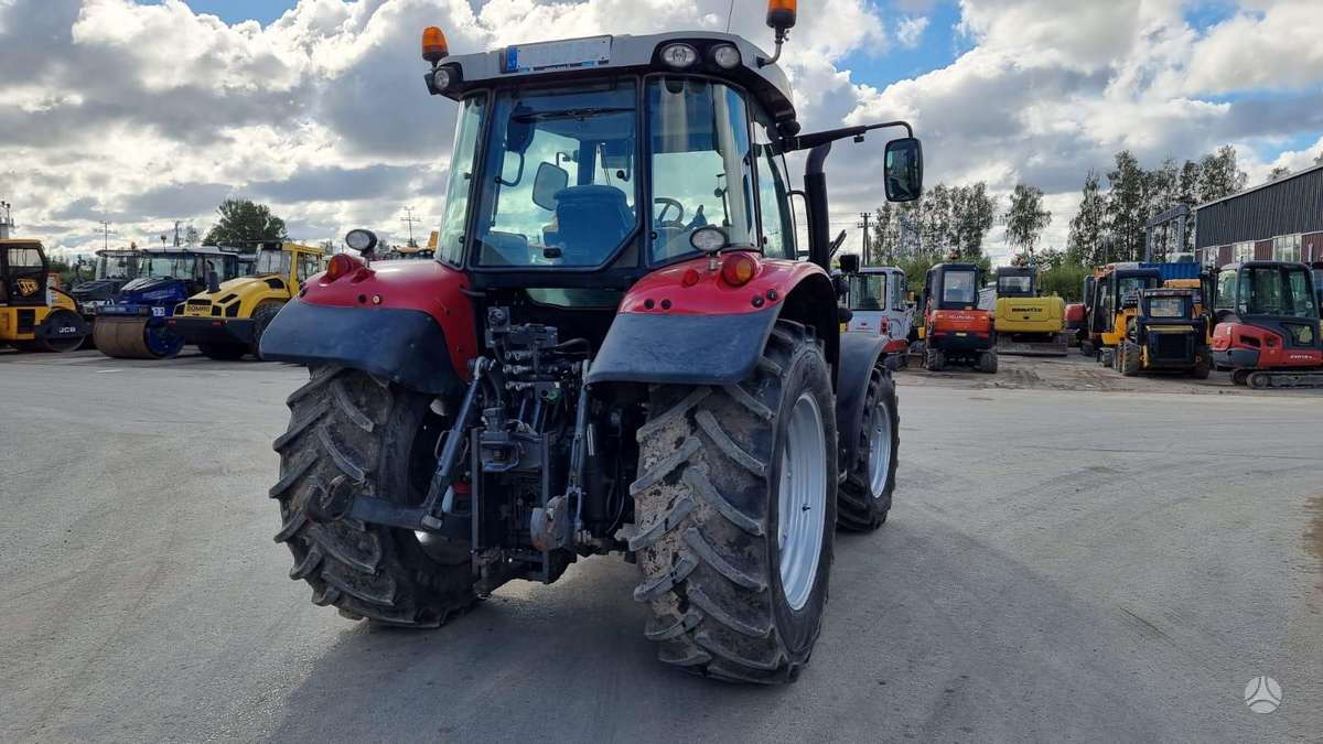Massey Ferguson 5710, тракторы