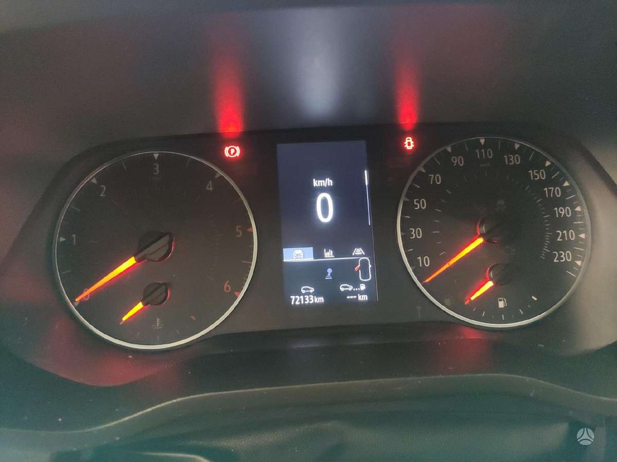 Renault Trafic - 10