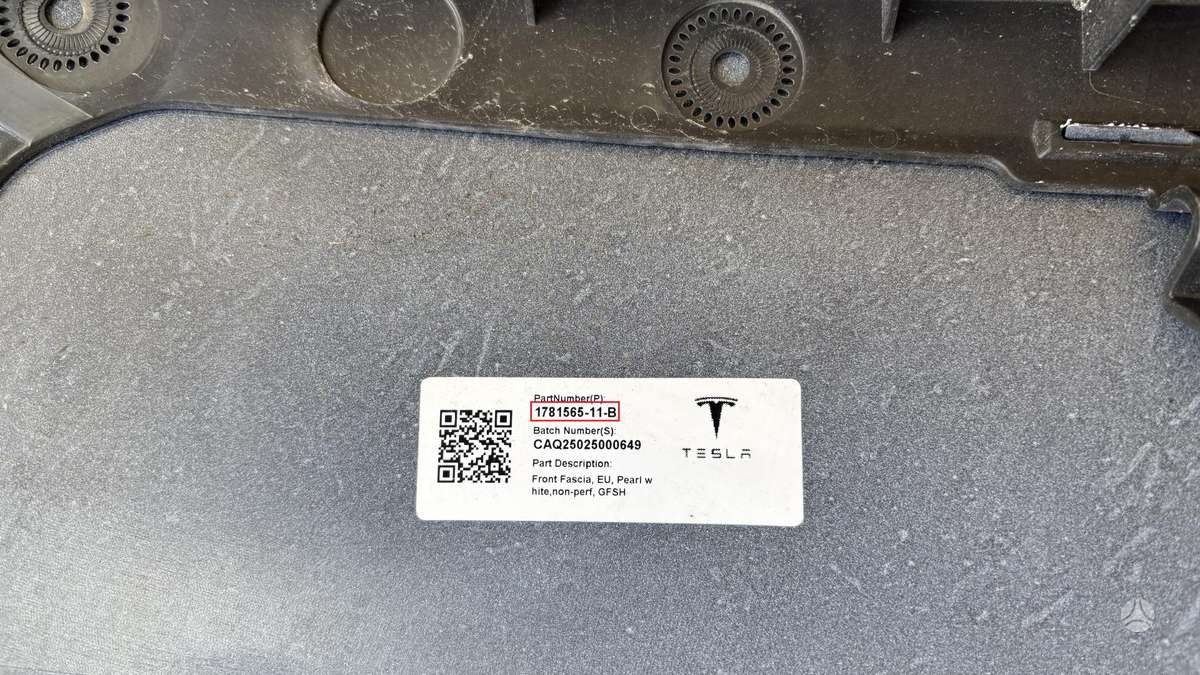 Tesla Model 3, 178156511B, Cen28673