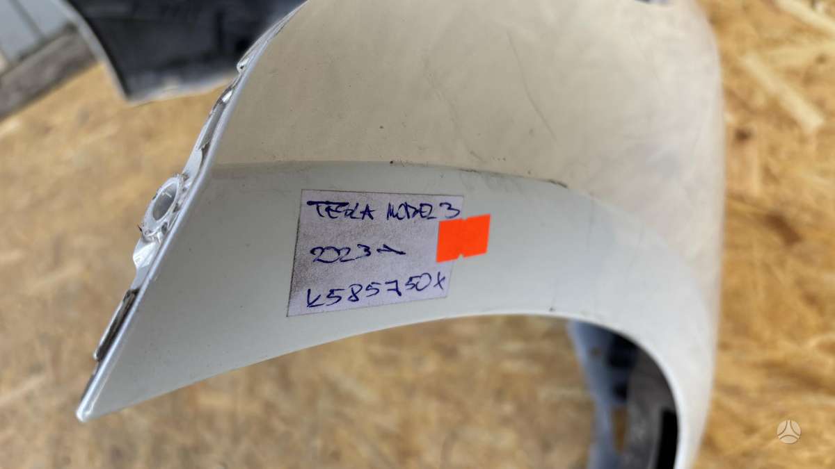 Tesla Model 3, 178156511B, Cen28673