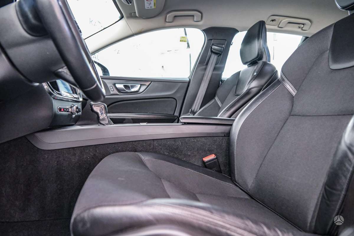 Volvo V60, 2.0 l., wagon