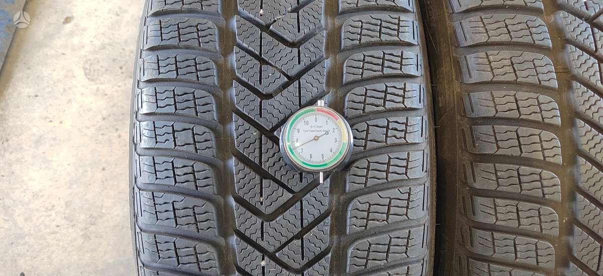 Pirelli Soto Zero 3, winter 205/40 R18