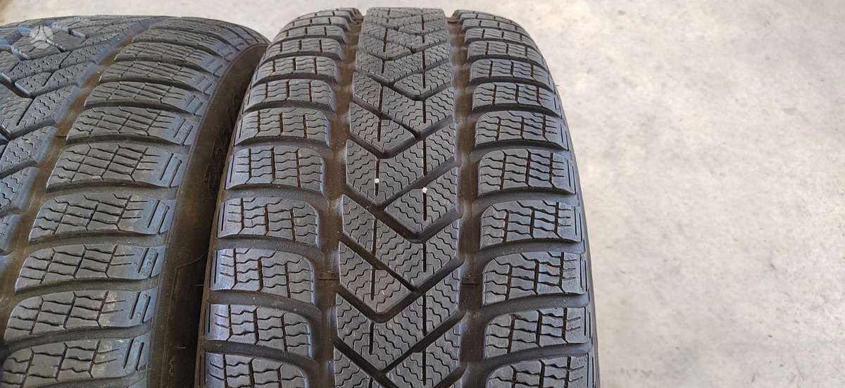 Pirelli Soto Zero 3, winter 205/40 R18