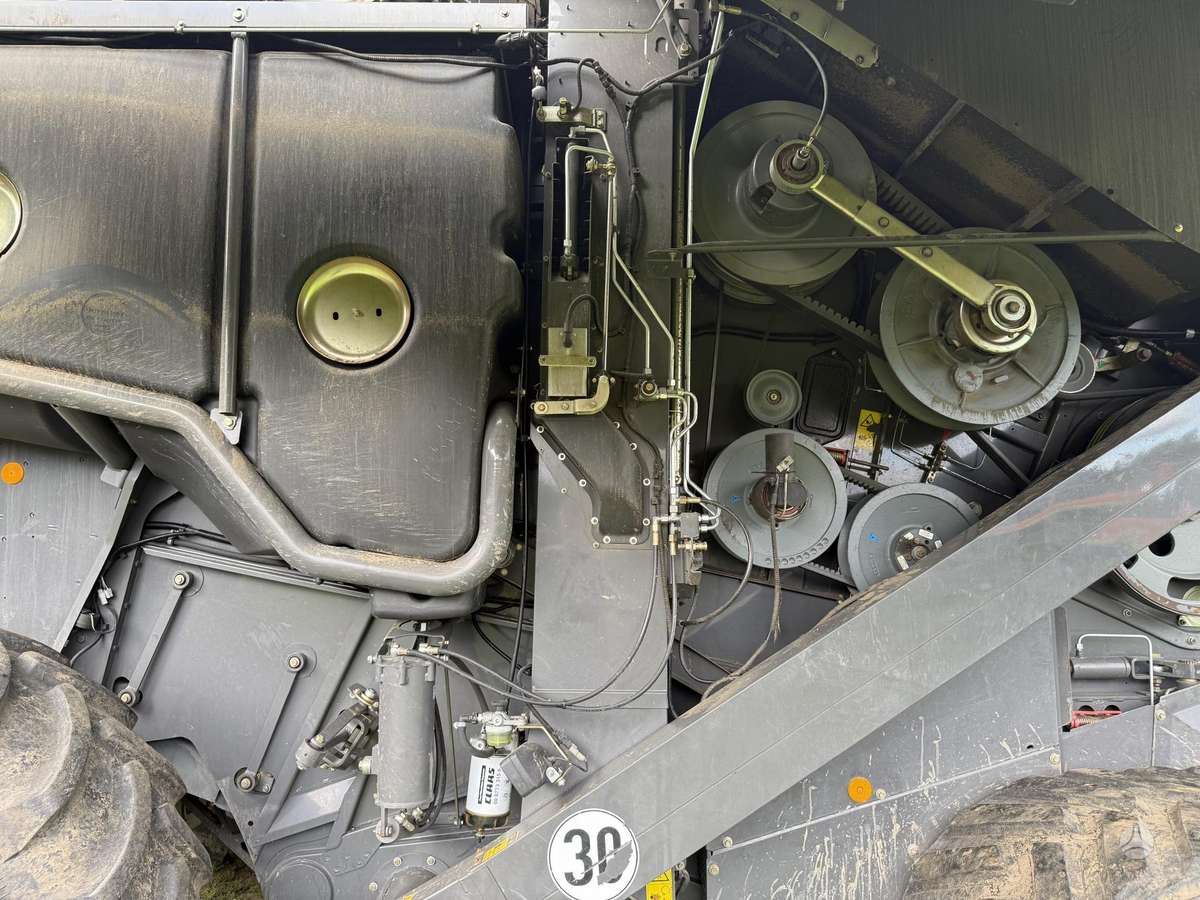 Claas LEXION 770 TT, kombaini