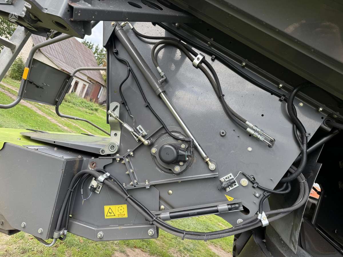 Claas LEXION 770 TT, kombainai