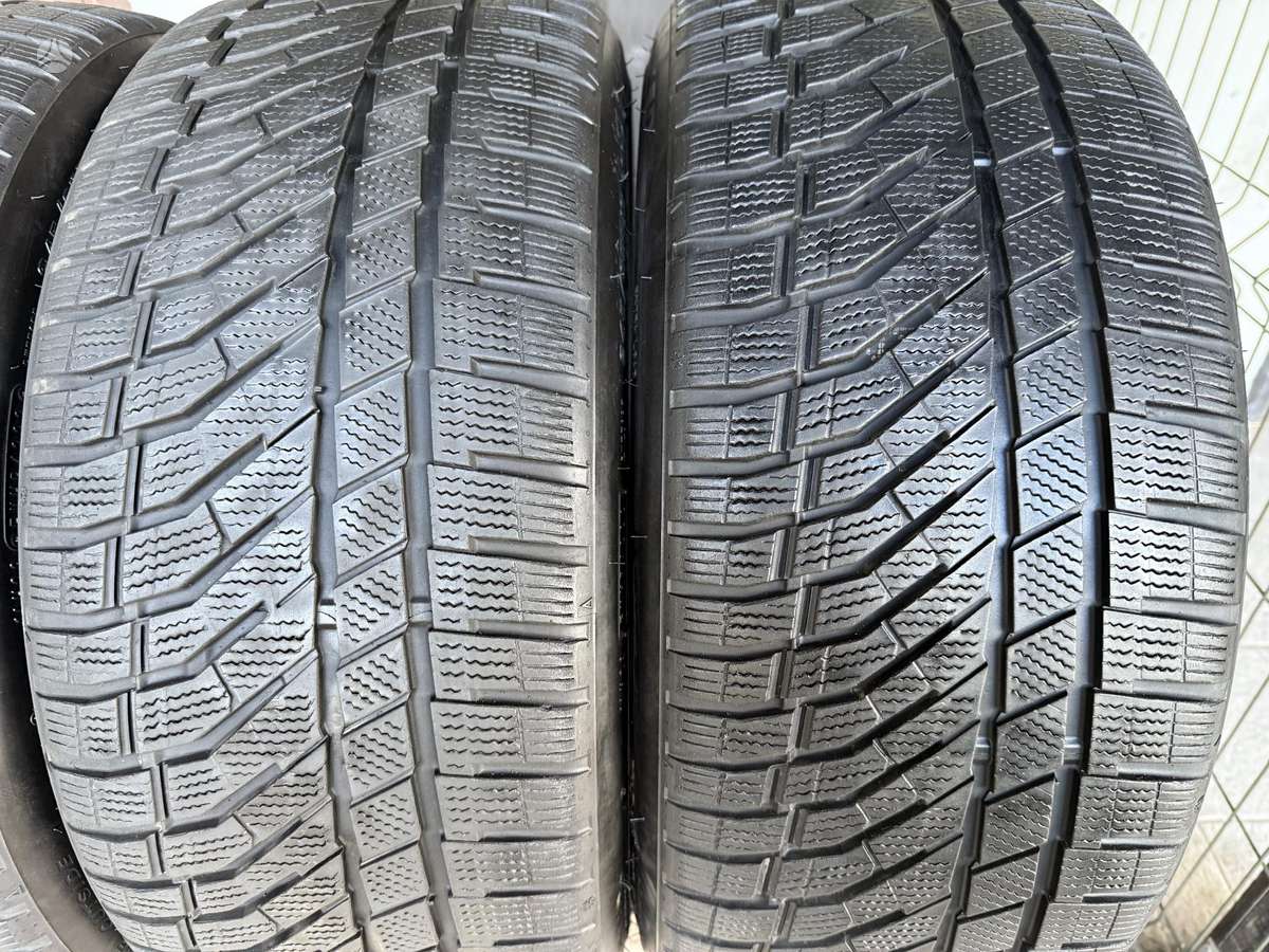 Falken Eurowinter hs02pro, winter 245/35 R19