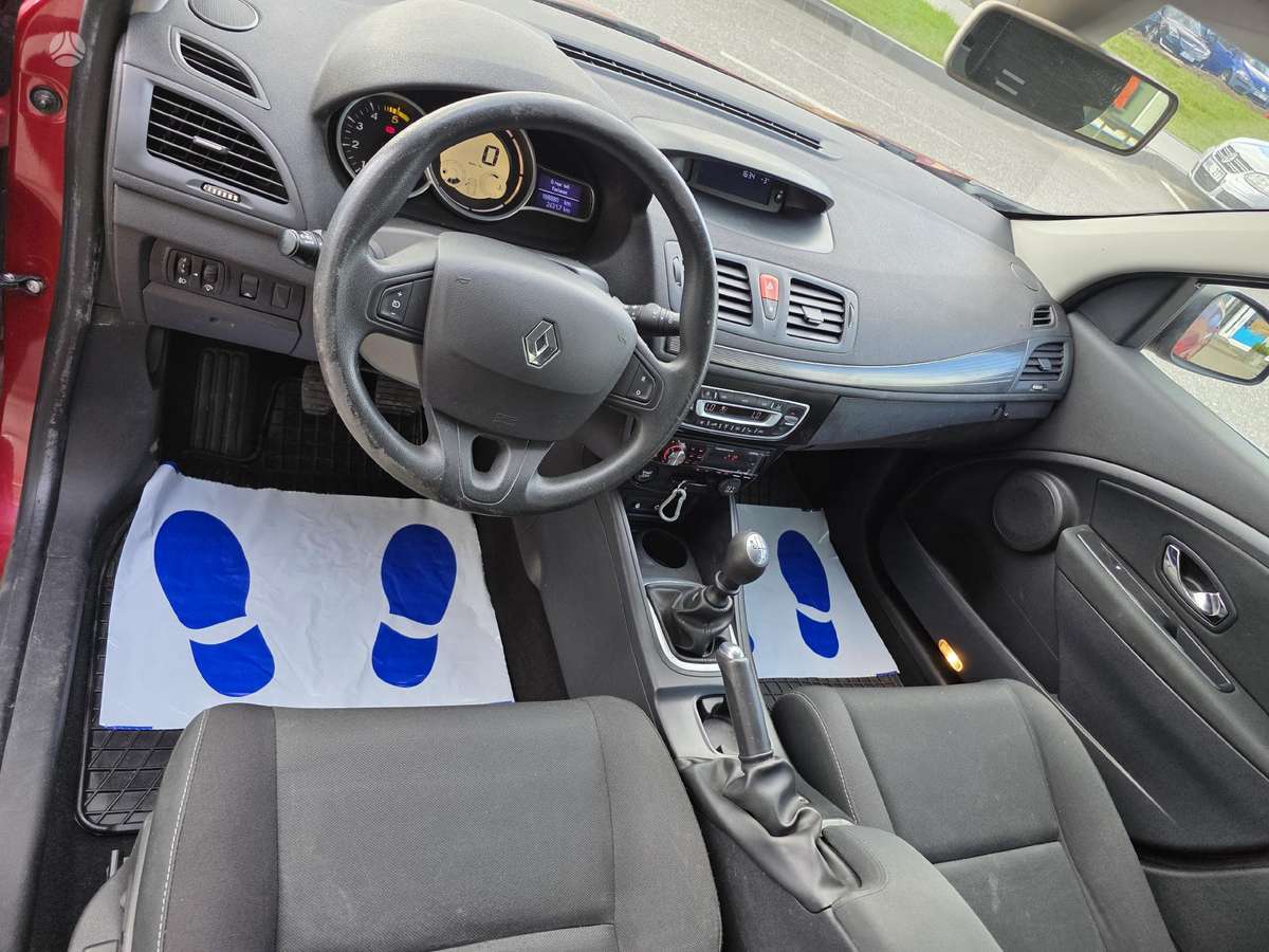 Renault Megane, 1.5 l., Хэтчбек