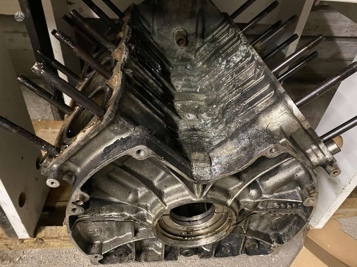 Maserati 3200 GT, Am585, engine block