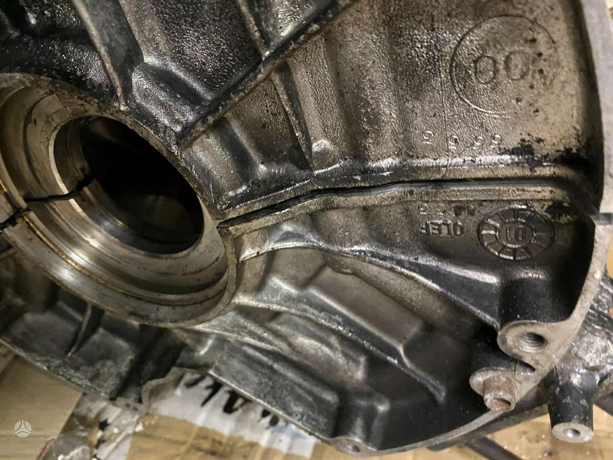 Maserati 3200 GT, Am585, engine block
