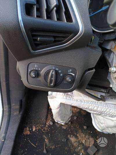 Ford Kuga for parts
