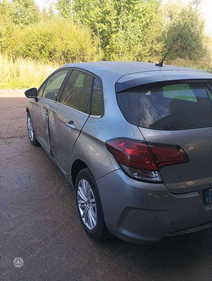 Citroen C4 по частям