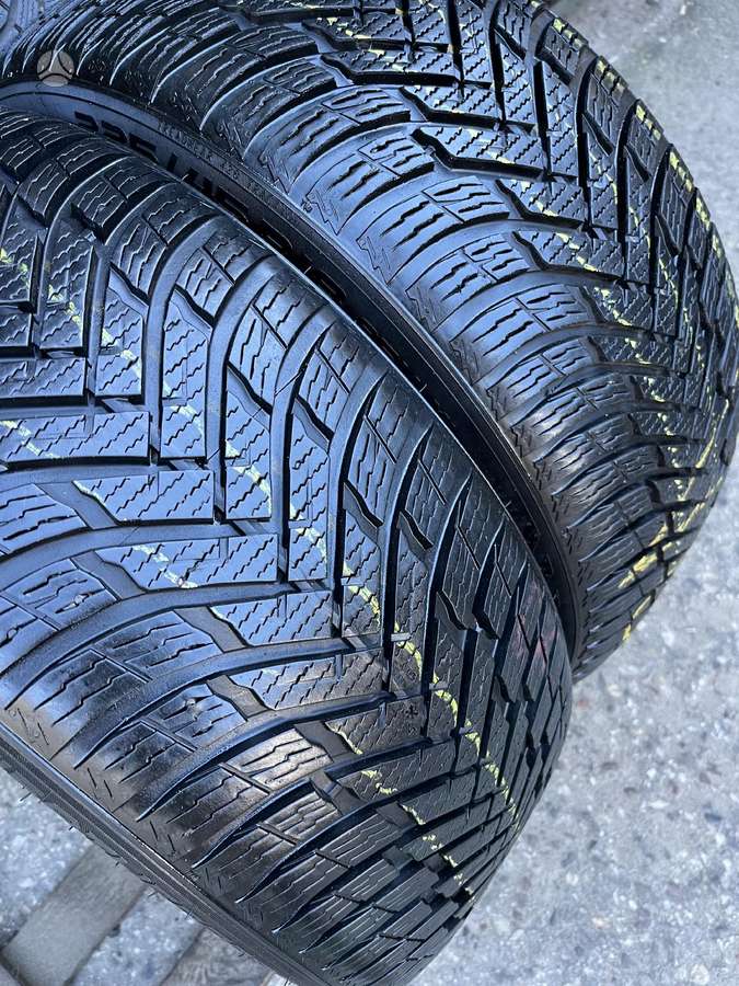 Nokian WeatherProof, зимние 225/45 R18