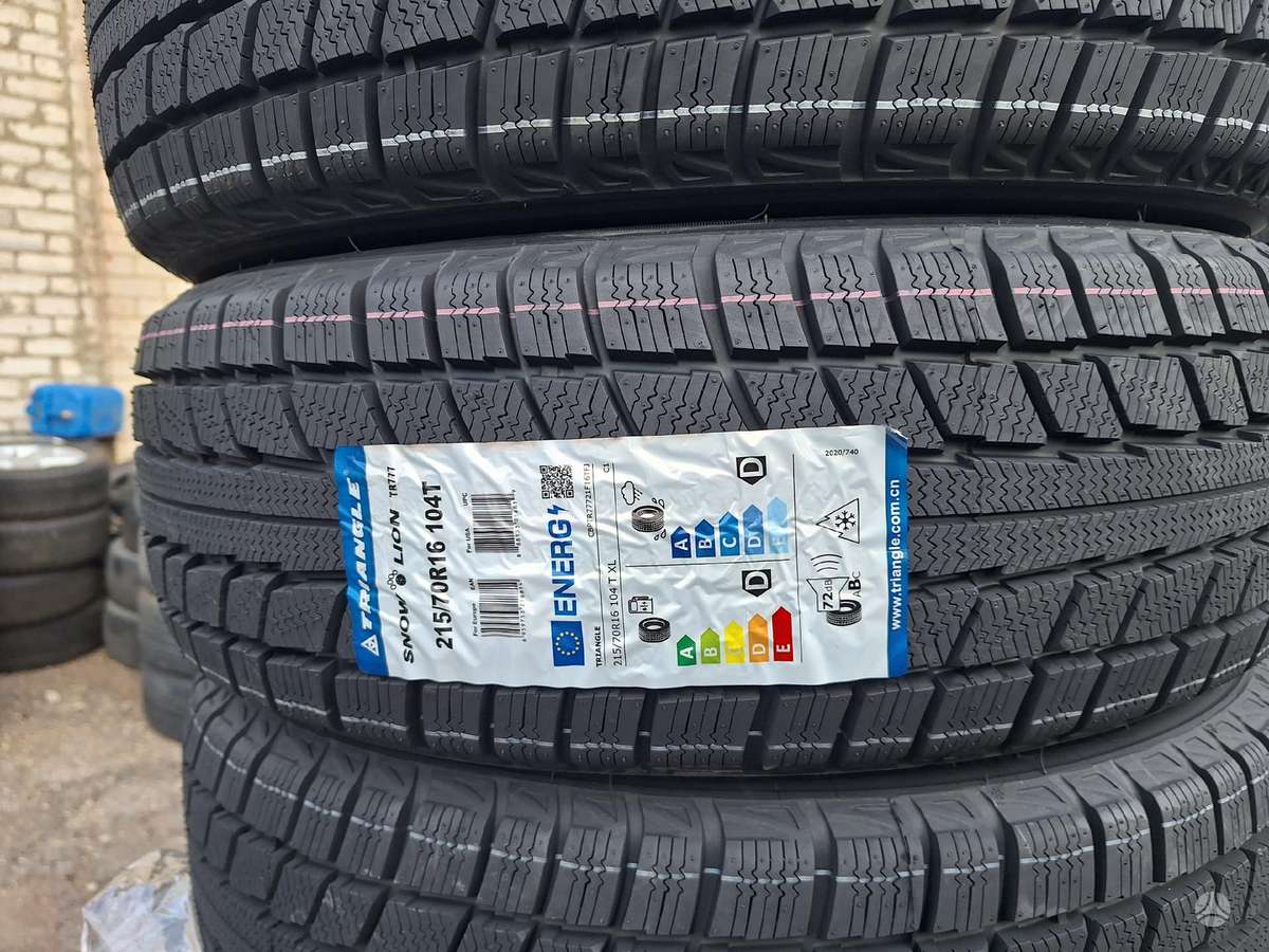 Triangle, ziemas 215/70 R16
