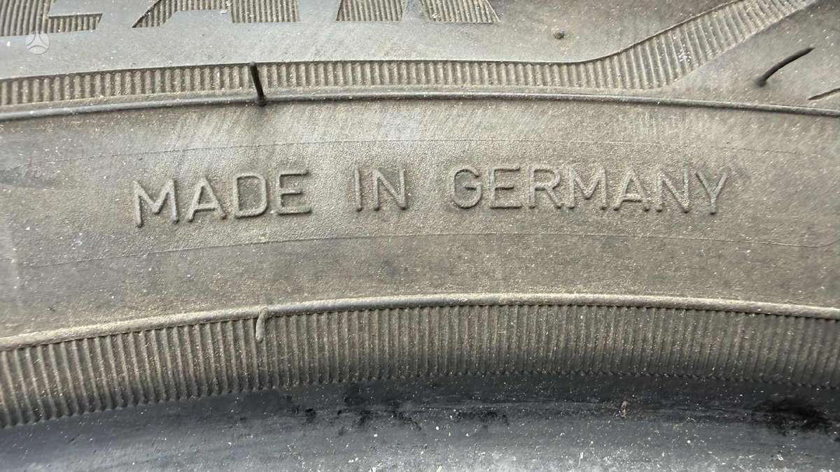 Goodyear, žieminės 215/50 R19
