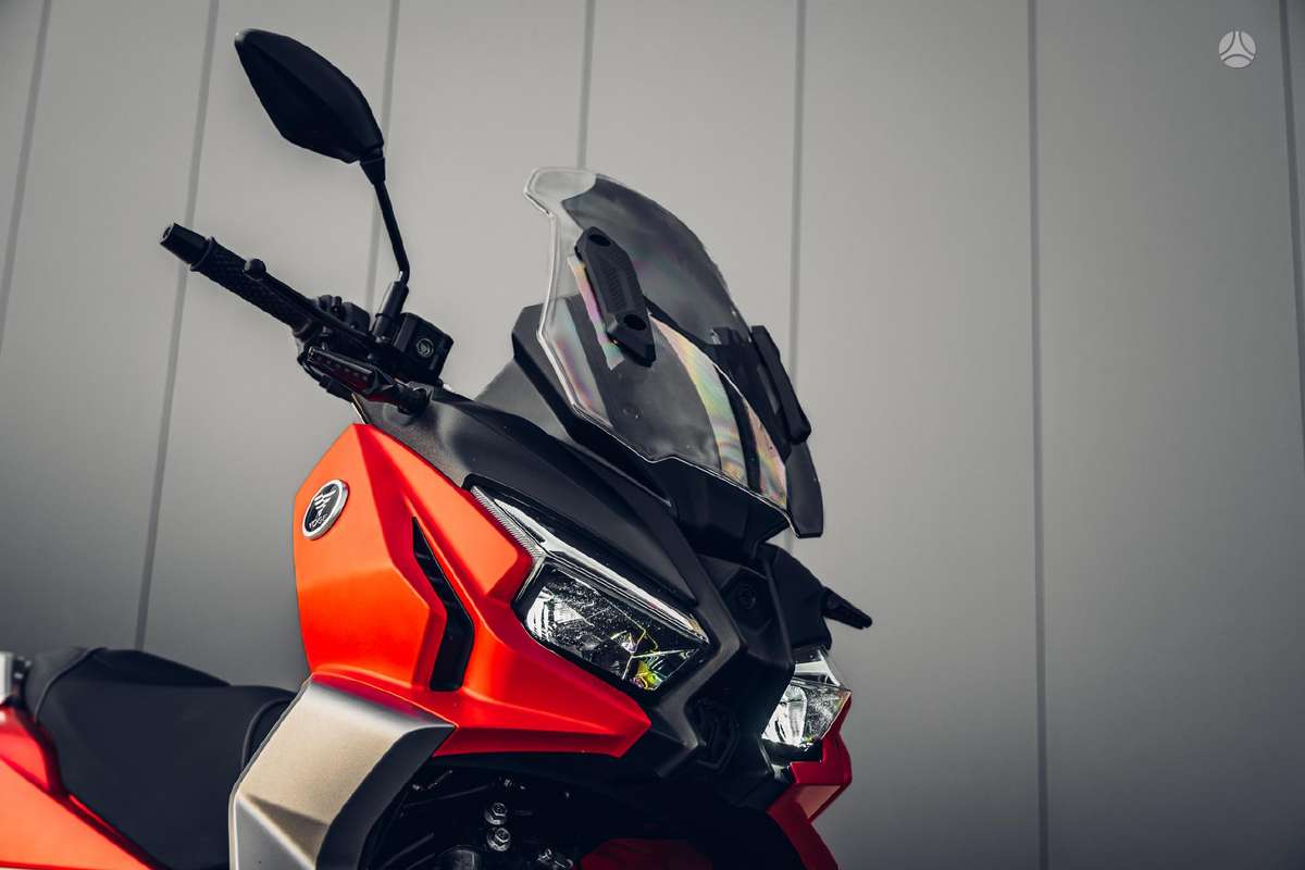 VOGE SR125 ADV 125cc, scooters / mopeds