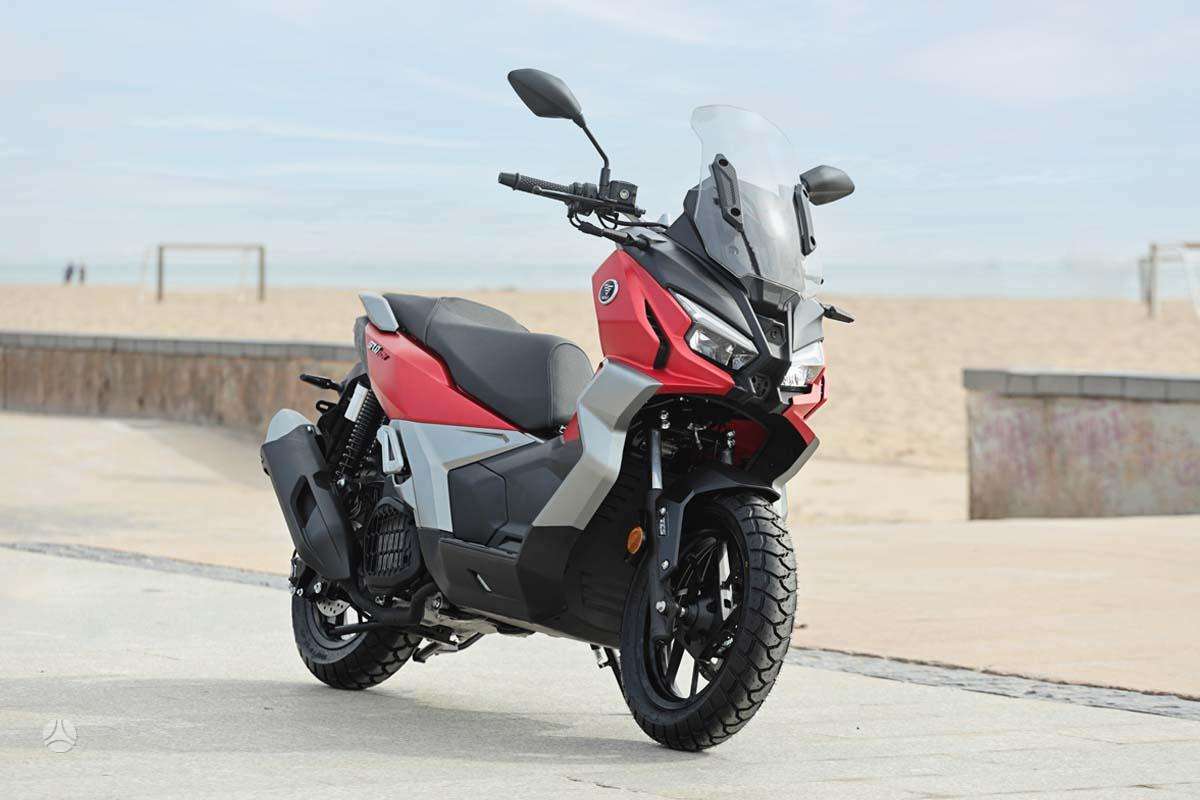 VOGE SR125 ADV 125cc, scooters / mopeds