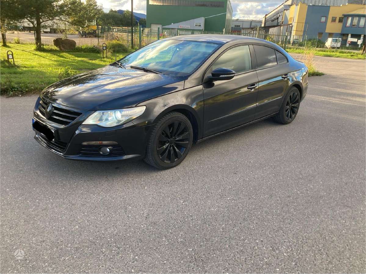 Volkswagen CC, Седан