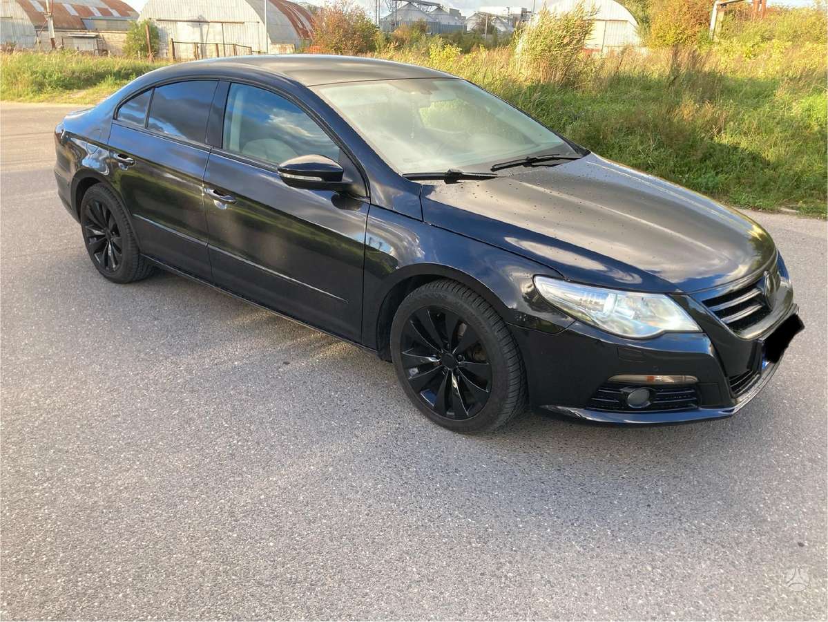 Volkswagen CC, Седан