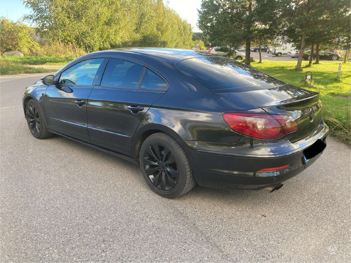 Volkswagen CC, Седан