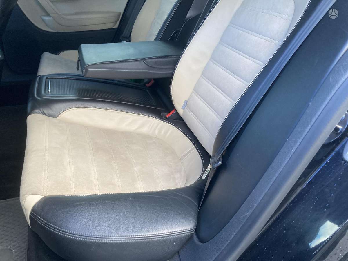 Volkswagen CC, Седан