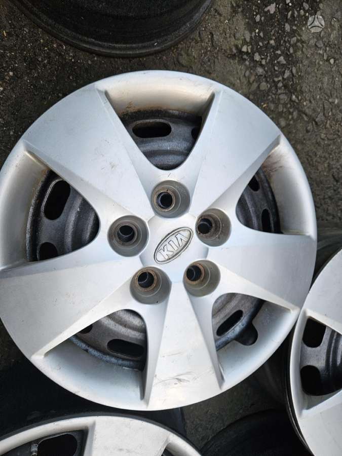 KIA Ceed, стальные штампованные диски, R15