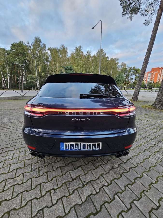Porsche Macan - 3
