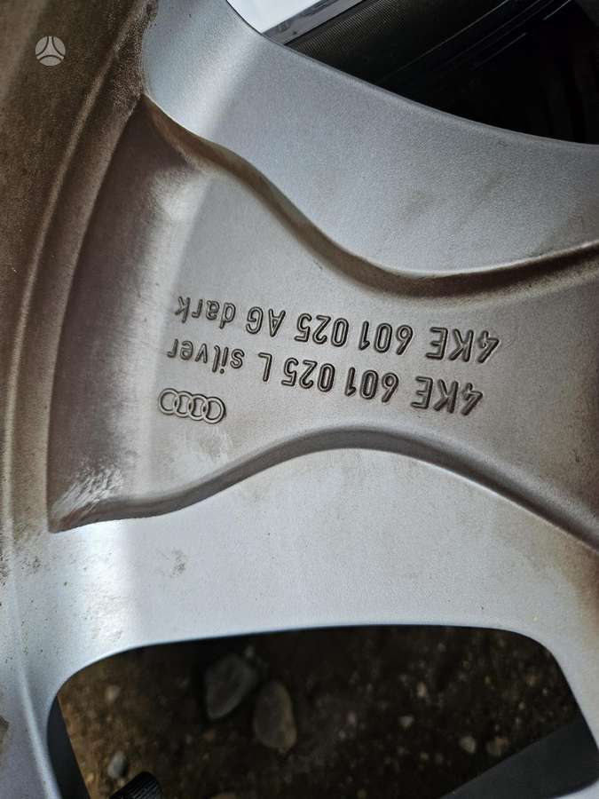 Audi Q5, light alloy, R19