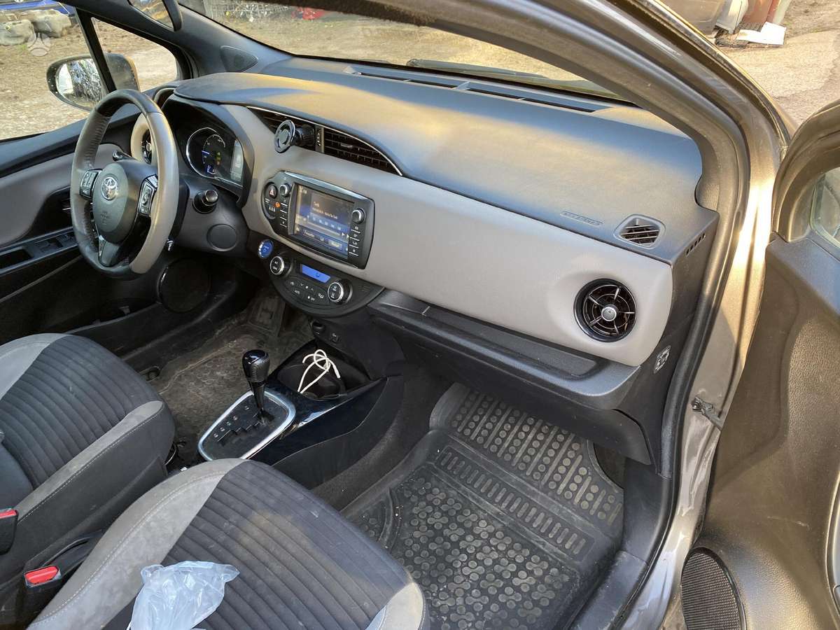 Toyota Yaris, Kebulo dalys, детали кузова