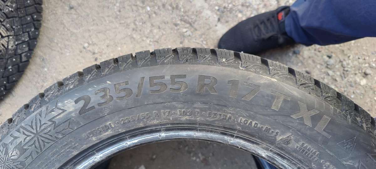 Continental Ice Contact 2, winter 235/55 R17