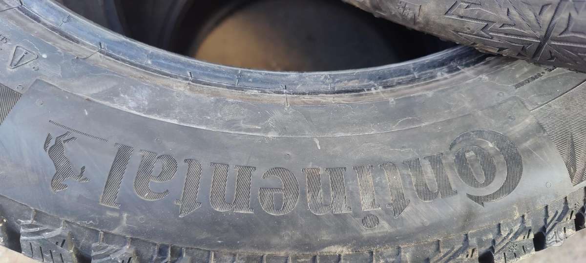 Continental IceContact 2, winter 235/55 R18
